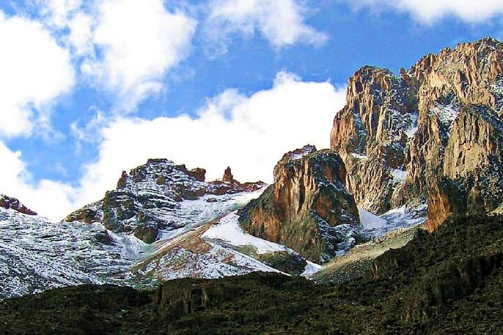 4 Days Mount Kenya Trek Using the Sirimon Route