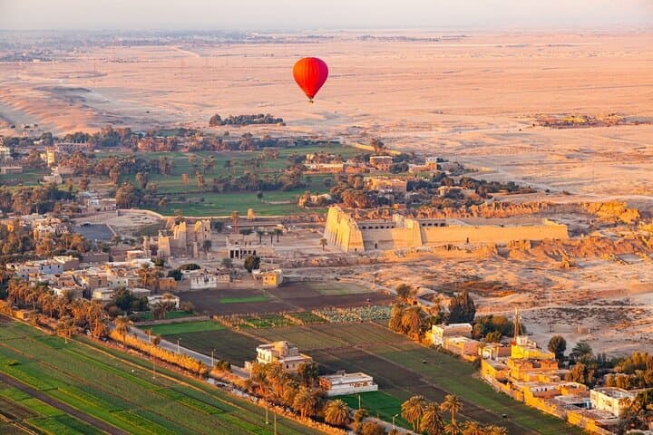 Hot Air Balloon - Sunrise Fly