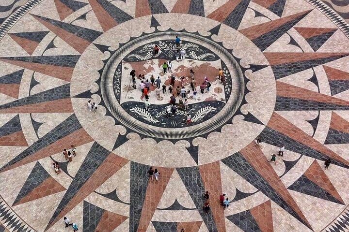 Private Guided 8 hours Tour in Lisbon