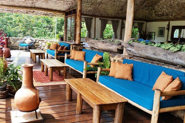 5 Days Kenya Safari and Uganda Gorilla Tracking Safari