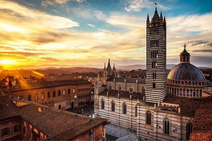 Siena Highlights Private Walking Tour With A Guide (Private Tour)