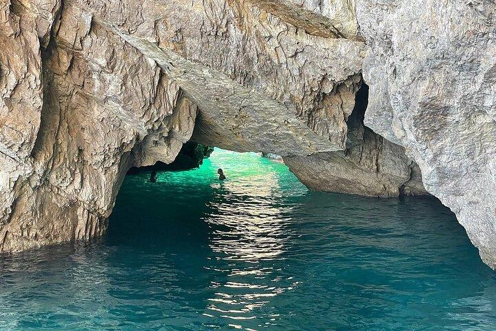 Small Group Tour from Rome to Blue Grotto, Anacapri and Capri
