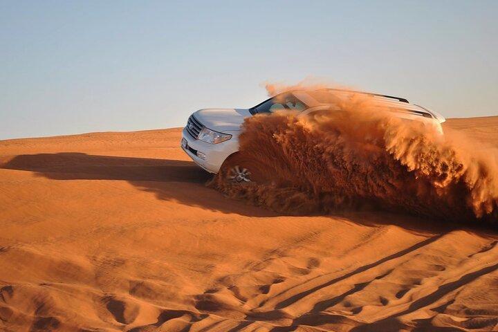 Dubai Desert Safari Experience with Live BBQ Buffet Dinner