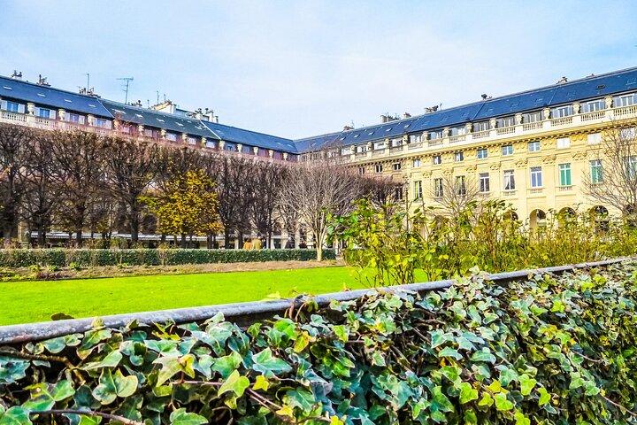 Paris: 3 hours Tour with an APP