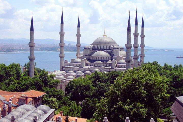 VIP Tour of Maiden's Tower and 9 Must-See Places in Istanbul