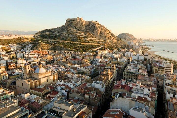 Private Tour to Alicante Bullring and Santa Bárbara Castle