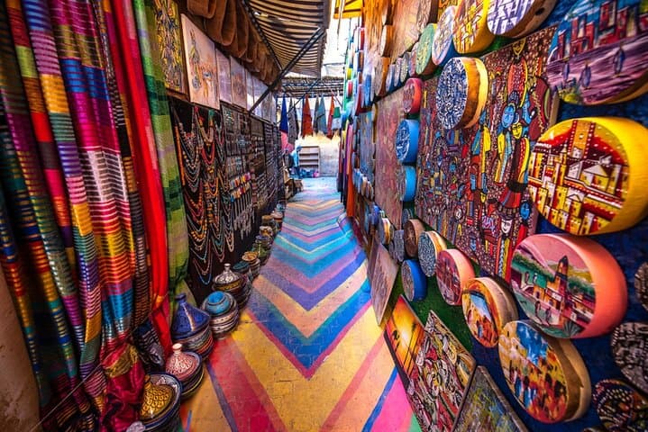 Private guided tour of Fez with lunch from Casablanca