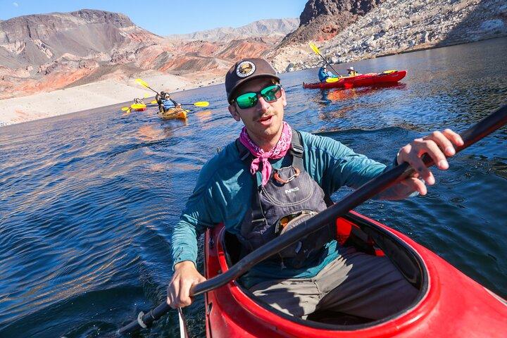 Hoover Dam Discovery Kayak Tour with Lake Mead Views