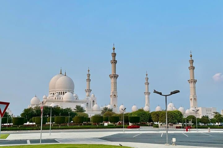 Private Abudhabi City Tour from Dubai