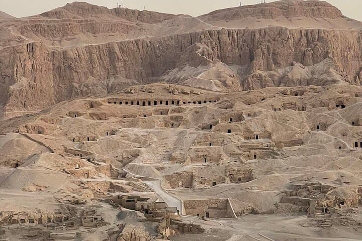 West Bank Luxor Bike Tour: Valley of the Kings & Hatshepsut