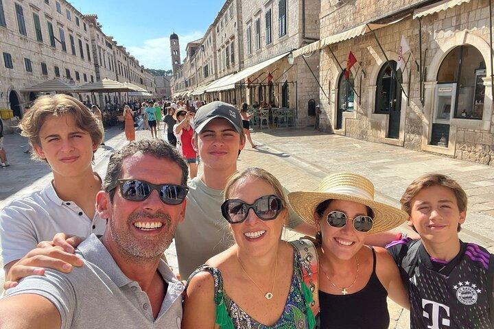 Private History Old Town and City Wall Tour in Dubrovnik