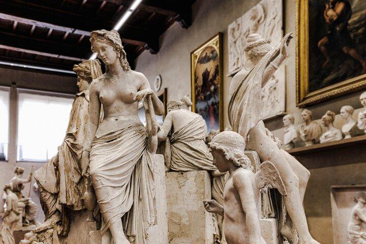 Skip the Line: Guided Tour of Michelangelo’s David at Accademia