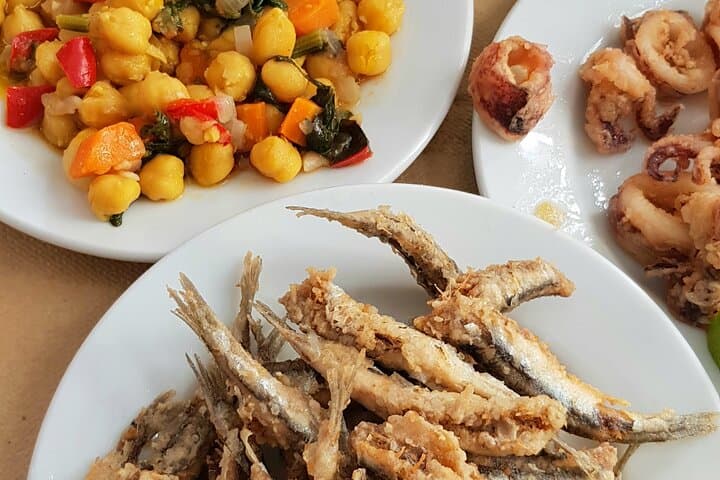 Small Group Greek Traditional Food Tour in Athens 20+ Tastings