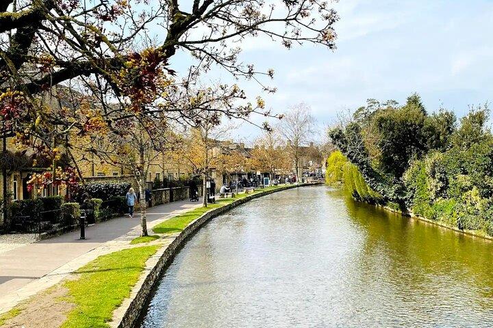 One Day Tour from London to The Cotswolds