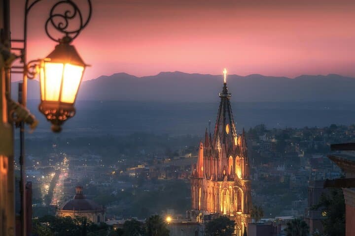 San Miguel de Allende & Queretaro Tour from Mexico City