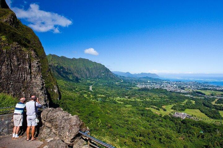 Oahu Circle Island Tour with Waimea Valley Waterfall