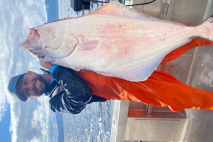 Private Ketchikan Halibut and Salmon Fishing Charter