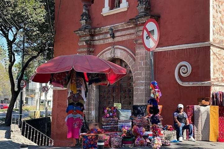In the Footsteps of Frida Kahlo and Diego: Coyoacan and San Angel