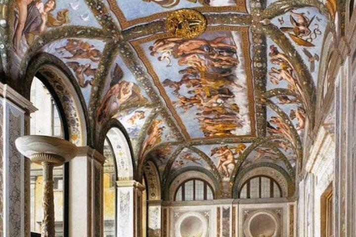 Rome Farnesina Villa and Trastevere Private Walking Tour