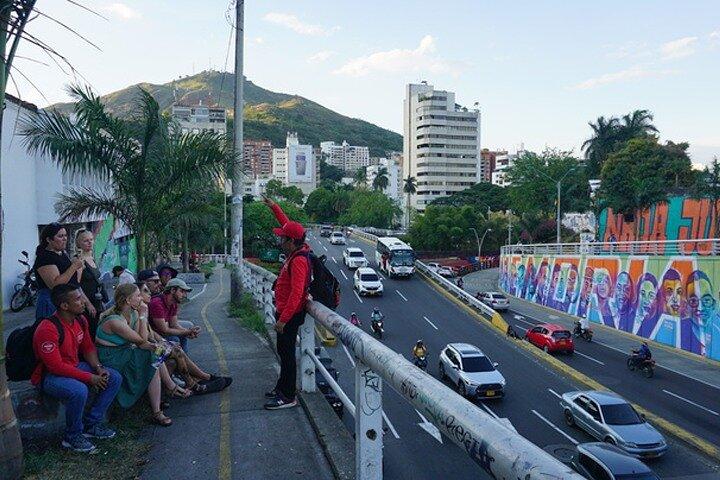 Historical Shared Tour Salsa, Graffiti & Resistance in Cali