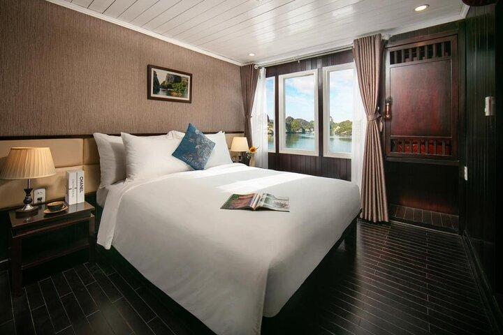 La Regina 2 days tour in Halong Bay & Bai Tu Long Bay - 4 star