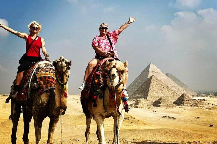 Private tour at Pyramids of Giza , Sphinx , Memphis and Saqqara