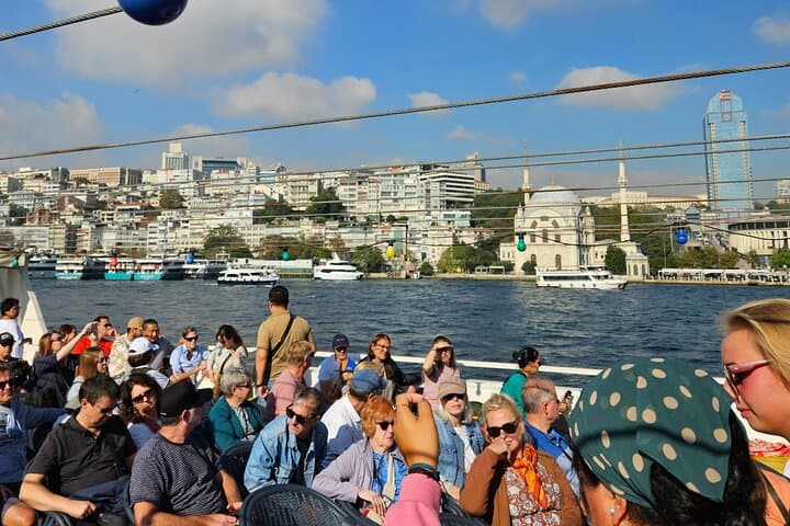 Bosphorus Cruise 2-3 Hour Cruises with Optional Asia Stop & Meal