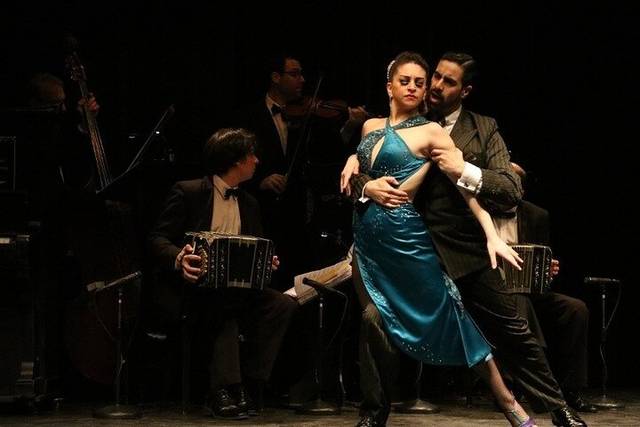 Tango Shows