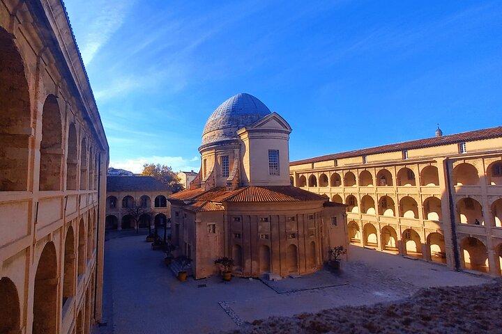 Marseille Guided Tour for 4 Hours with a Bilingual Local Guide