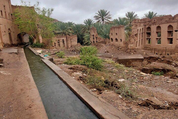 Nizwa and Green Mountain Group Full day tour