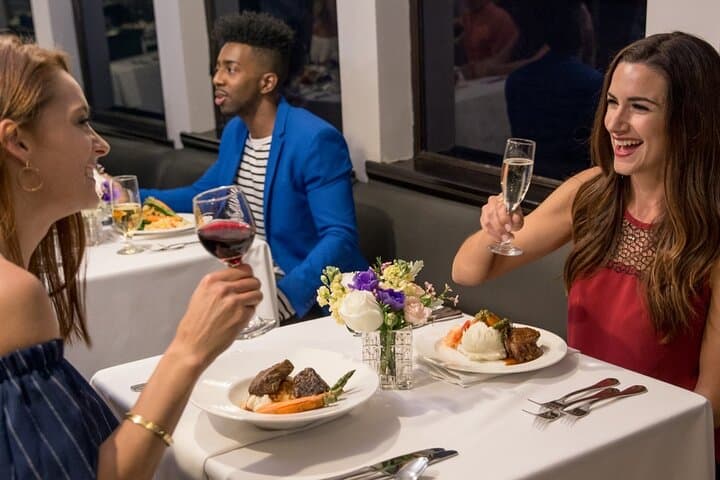 City Cruises New York: Signature Dinner Cruise