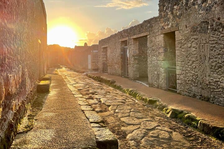 Pompeii at Sunset: the Golden Hour with your Local Archaeologist