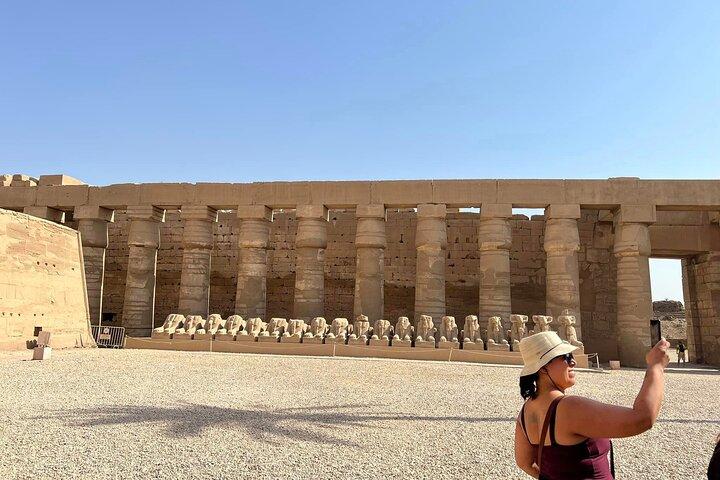 Egypt Luxury Tour : Pyramids to Paradise 10 Days / 9 Nights