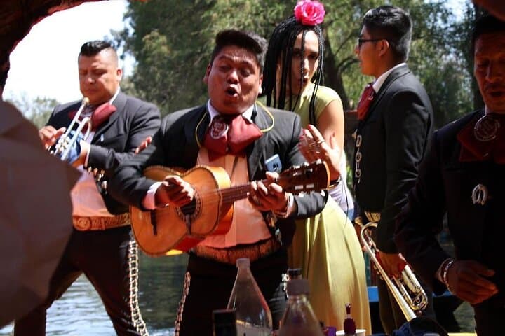 Trajinera ride in Xochimilco
