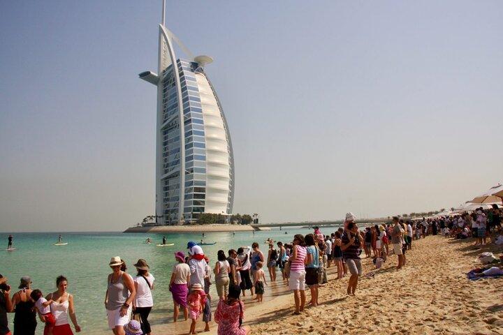 Dubai City Tour and Dhow Dinner Cruise Dinner