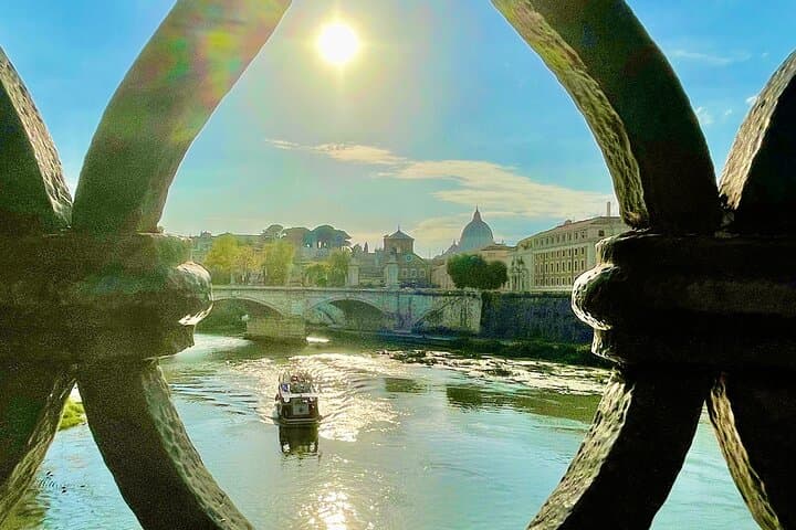 Rome Tiber River Ride and Top Food Tasting with Wine Pairing