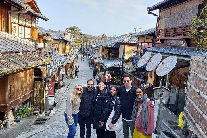 Kyoto Early Morning Customized Tour with Licensed Guide
