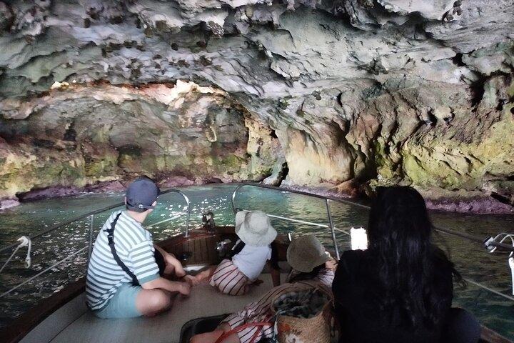 Monopoli Shared tour by Gozzo boat to the Polignano caves