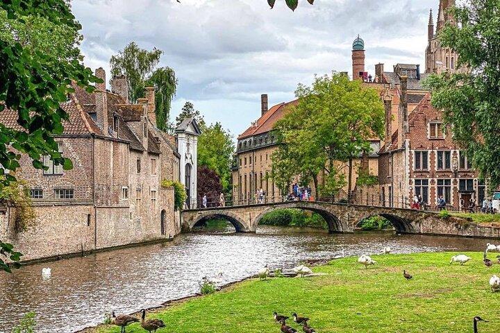 Bruges Small Group Day Trip from Paris by Minibus for a full day