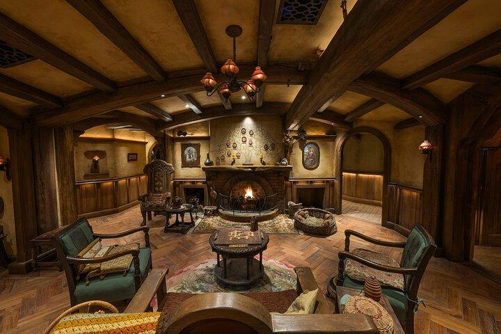 Hobbiton Day Tour from Rotorua with lunch at Hobbiton