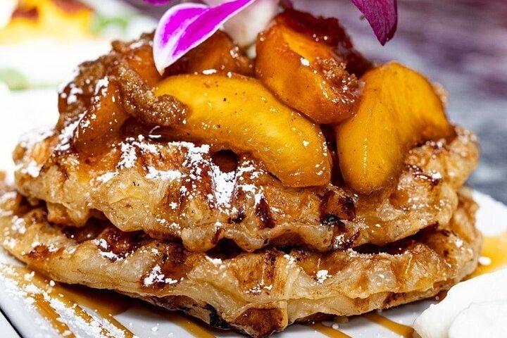Midtown Atlanta Food Tour with 6 Tastings of Southern Flavors