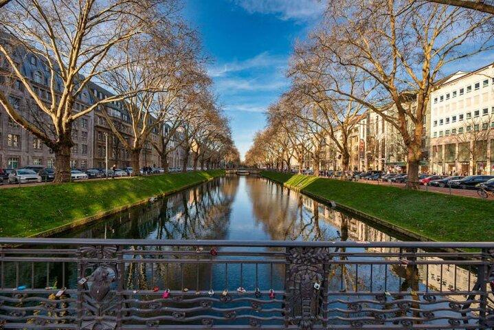 Best of Düsseldorf: Guided Tour of the Historic City Center