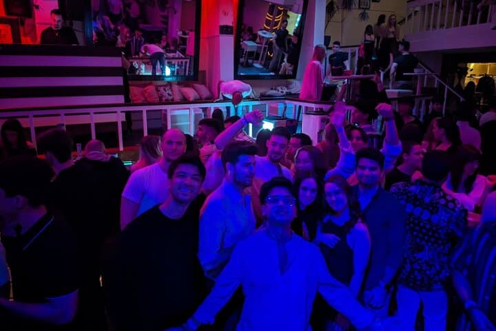 The NightCrawlers | Athens Bar Hopping | Pub Crawl
