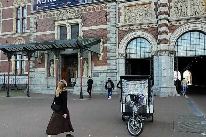 1 hour Amsterdam City Tour in Pedicab
