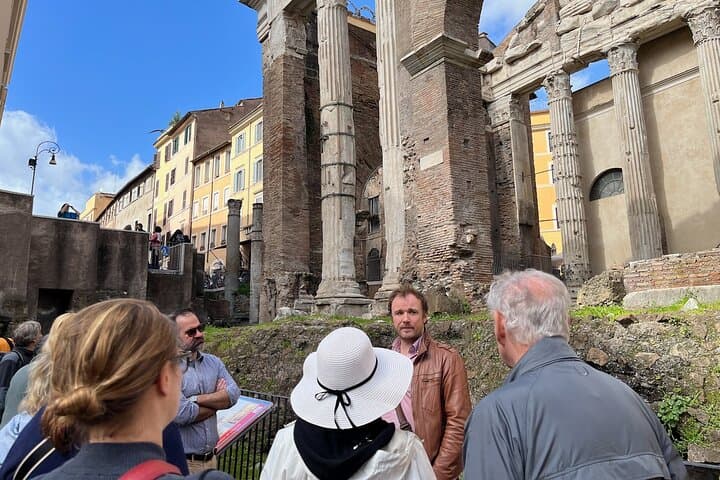 Small Group Rome's Jewish Ghetto and Trastevere Tour