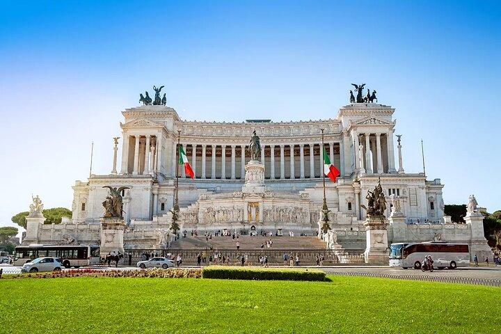Official Rome Hop-on Hop-off Sightseeing Bus Tour