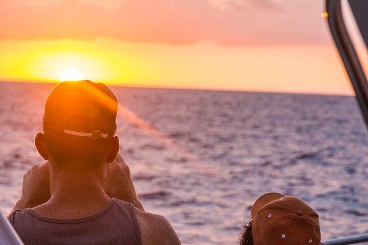 Sunset and Manta Ray Snorkel Adventure