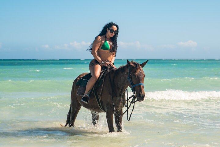 Bamboo Rafting & Horseback Ride n Swim Guided Tour In Ocho Rios