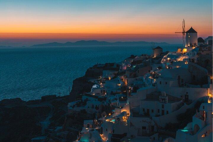 Santorini 4 hours Private Tour : Visit all the hotspots