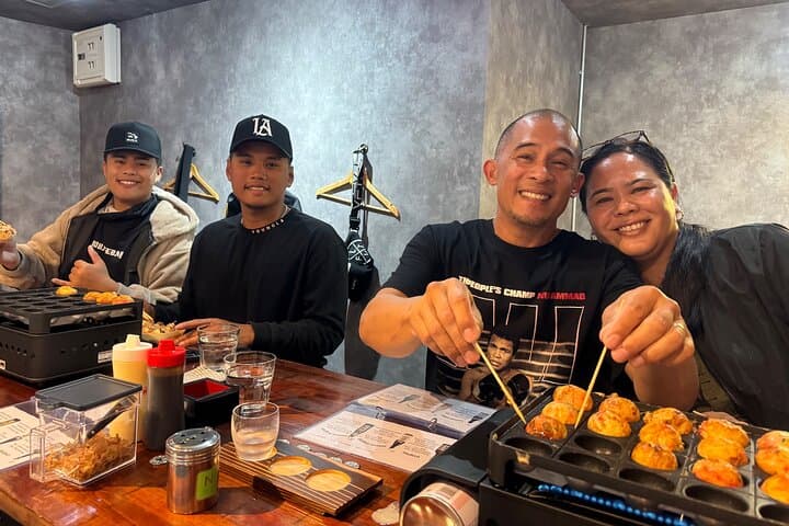 Osaka Sake Tasting & Takoyaki Cooking Experience